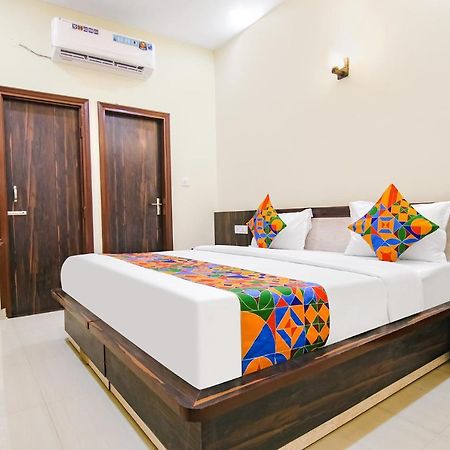 Fabhotel Moon Trip Mohali Bagian luar foto